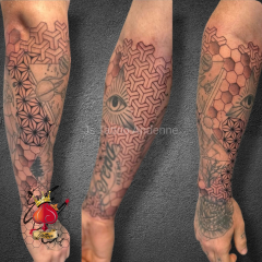 D1048E85-53D2-4241-8BEC-90E0A6411EEF